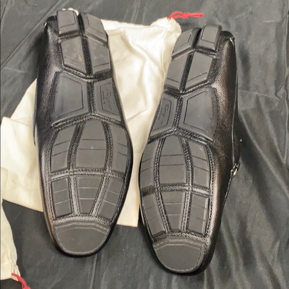 FERRAGAMO LOAFERS - caviar with pewter hardware - Picture 4 of 4